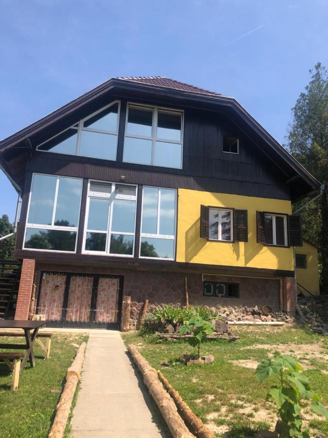 R&B Vendeghaz Leilighet Balatonakarattya Eksteriør bilde